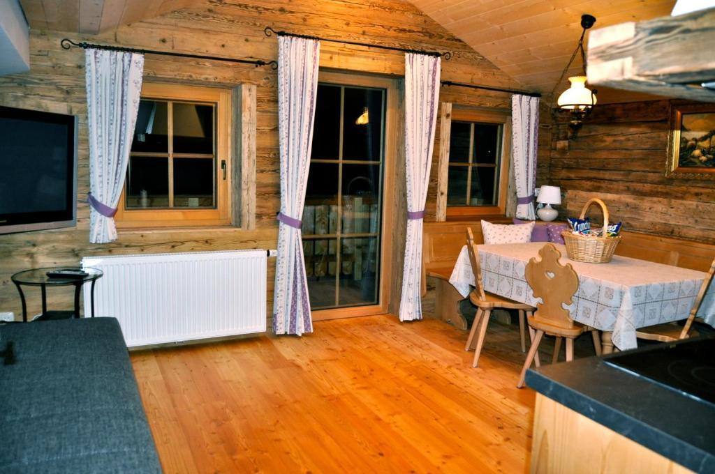 Апартаменты Joergnerhaus Кальс-ам-Гросглоккнер Экстерьер фото